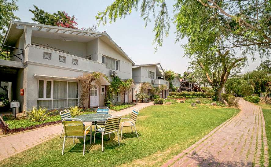 Best Western Resort Country Club Image