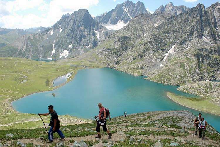 Tarsar Marsar Trek Image