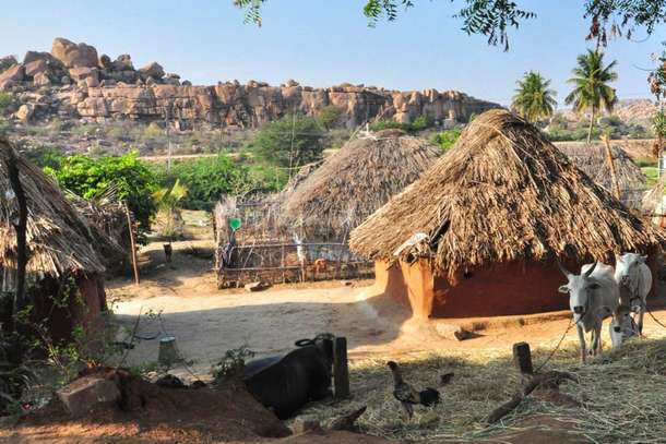 J4klsmqi4ozxcupybij556iy61ku village