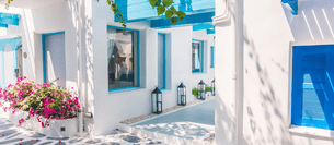 Ja0rh2ckr3bk5w1qywpv673q1d30 santorini%20streets