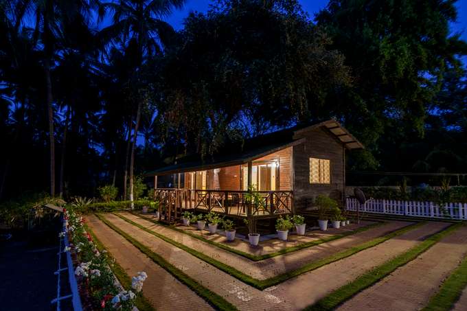 Night view of the homestay