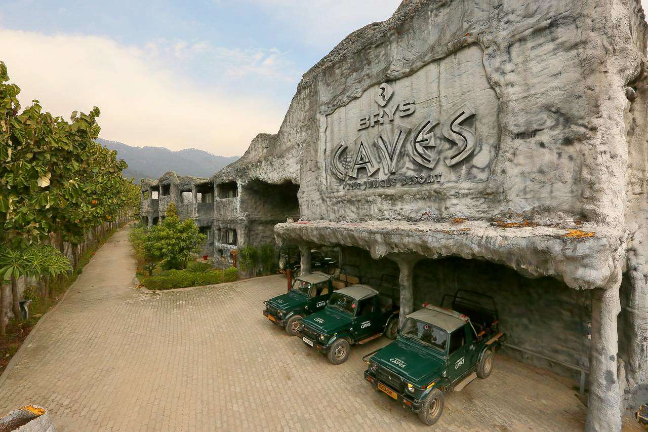 A Royal touch of nature all around