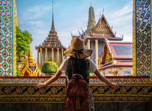 Immerse in the breathtaking views of Grand Palace complex