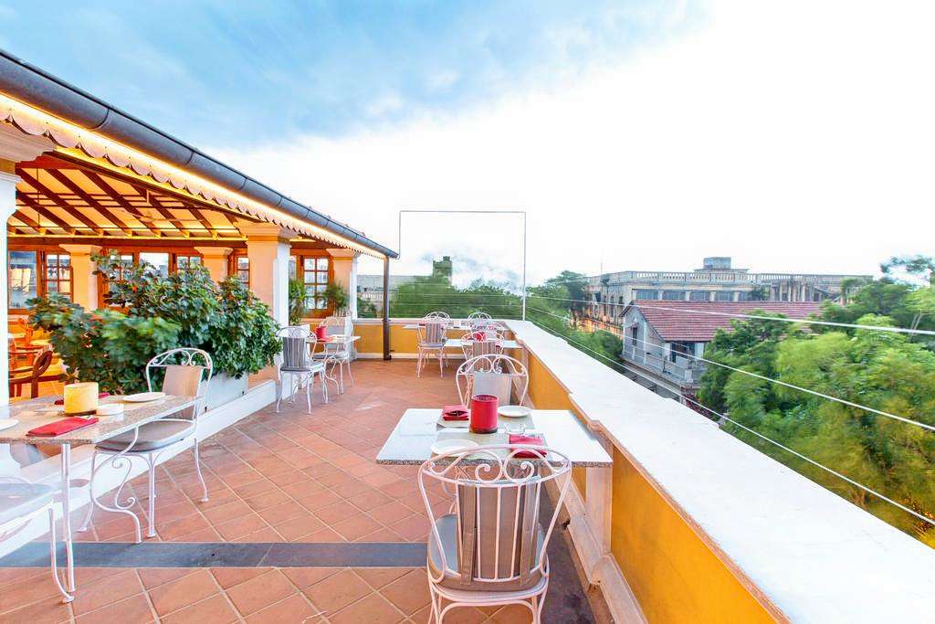 Palais De Mahe Image