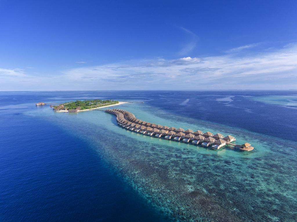 Hurawalhi Island Resort 