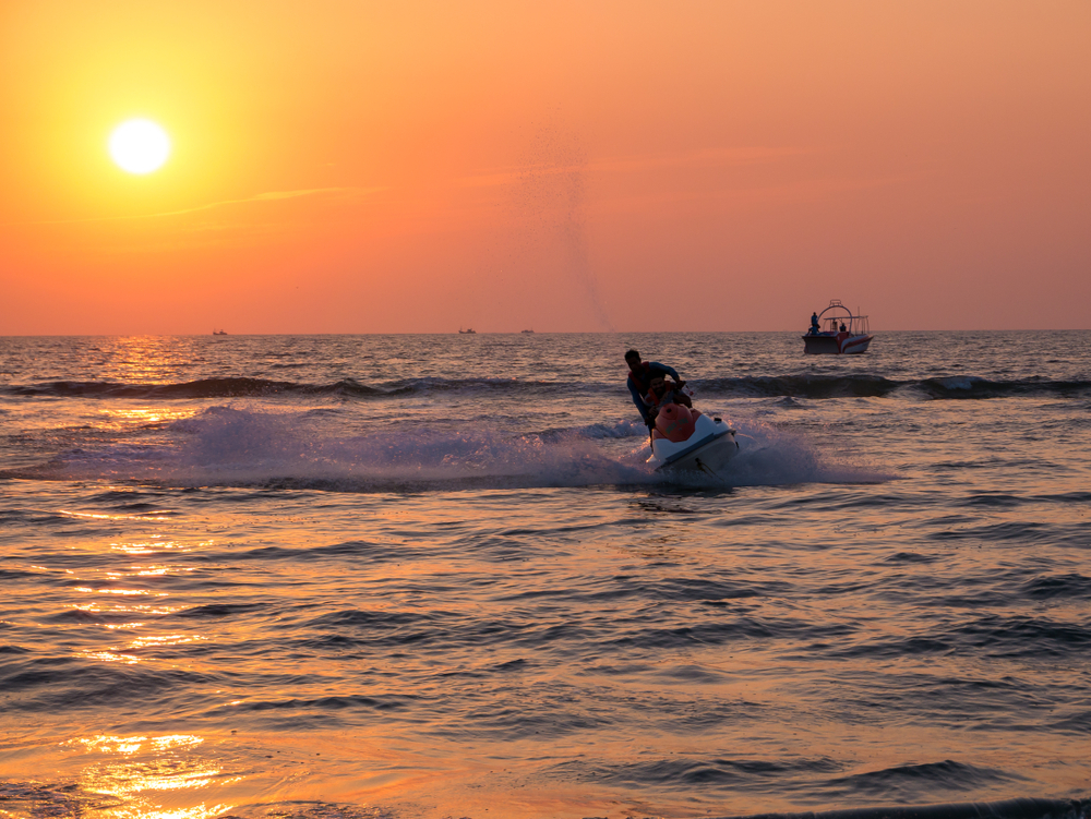 Jp1hfvqc3qt30apzy129u3buy0a9 g%20jetski