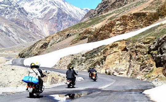 Manali Leh Manali Bike Adventure | With Hanle & Tsomoriri Image