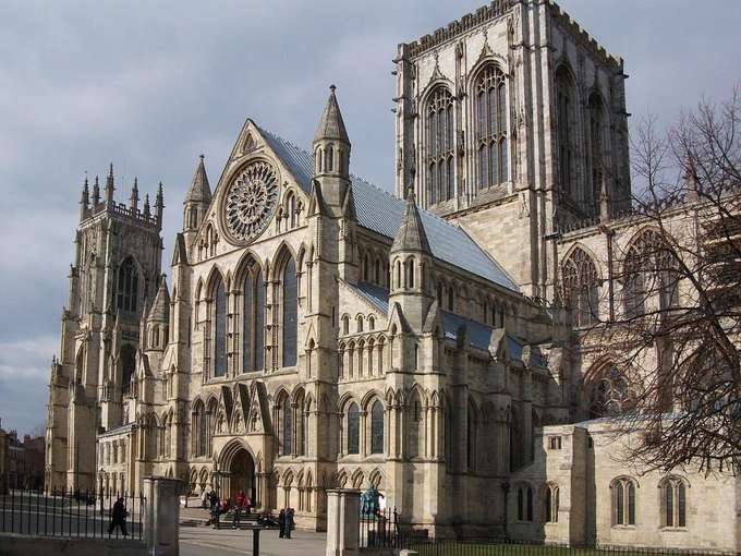 Visit the York Minster with an expert guide by your side