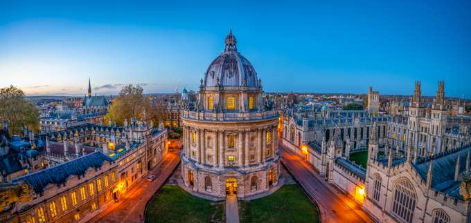 Explore Redcliff Camera, the ancient library of Oxford University
