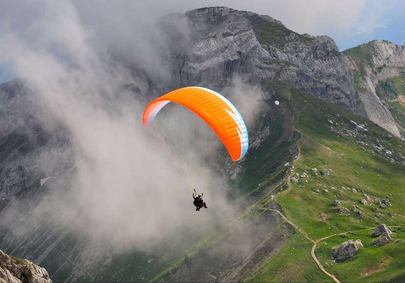 Bir Alpine Christmas | Trails, Skies & Starlight