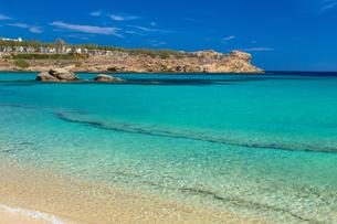 Jtrbvhlhn12ytqysn92ds7smy51m shutterstock 668712277