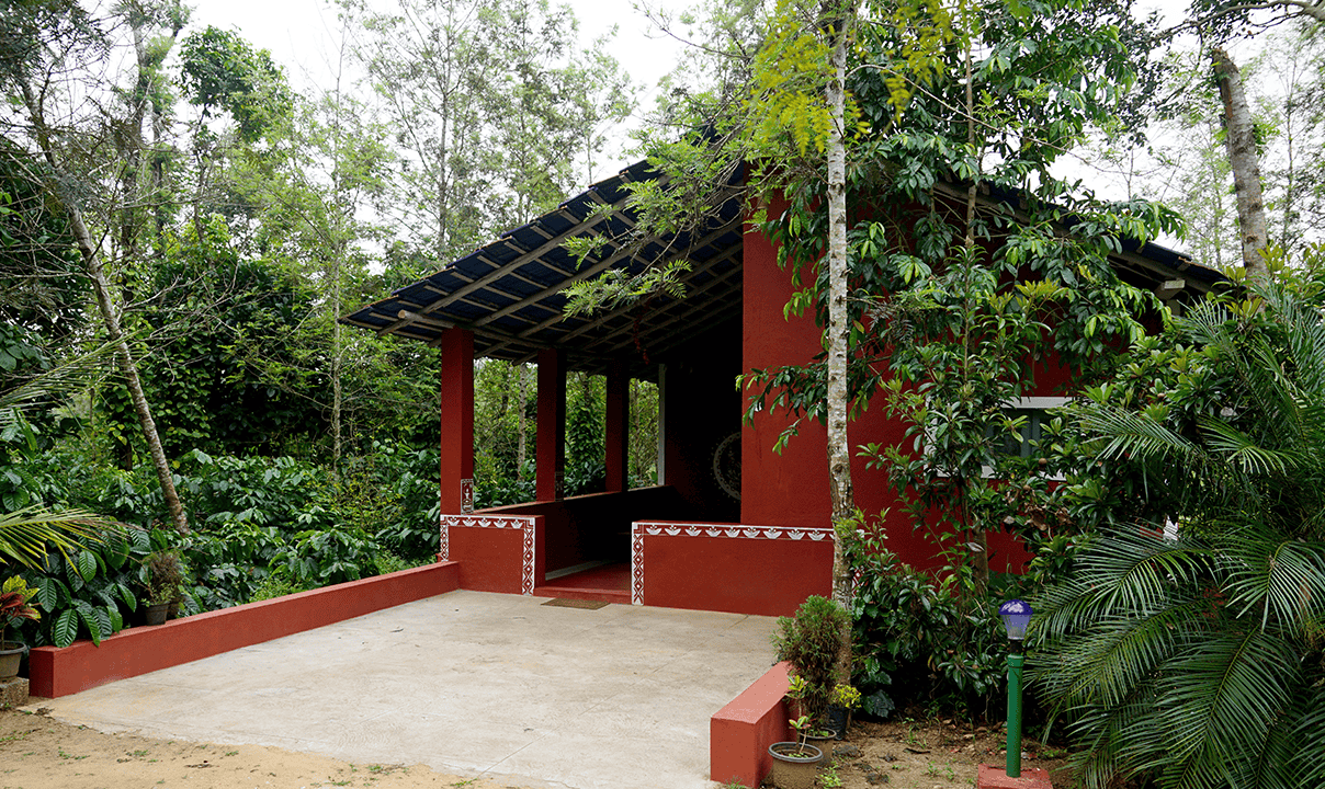 A Luxurious Vintage Stay Amidst Mountains Of Sakleshpur Image