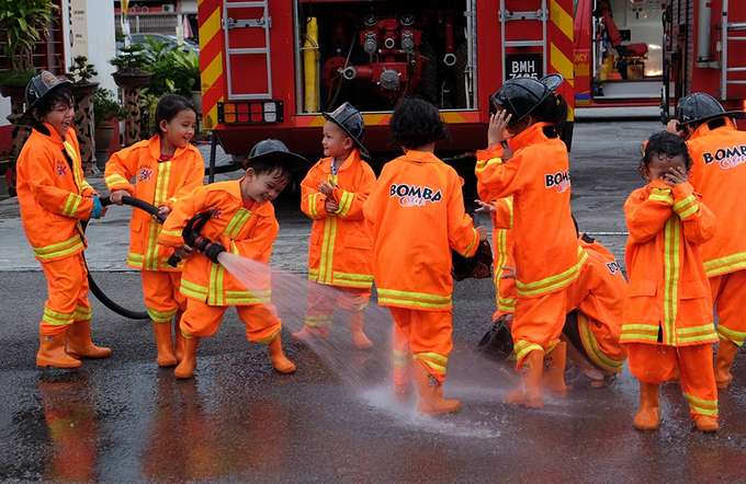 Let the kids enjoy being a firefighter