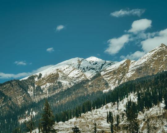 EXPLORE Manali | EXCLUSIVE DEAL From Pune Image