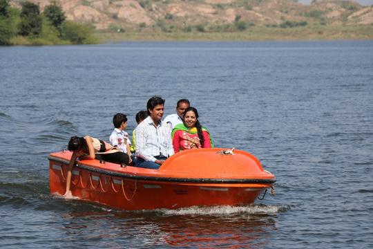 Sinny's Leopard Camp and Resort Image
