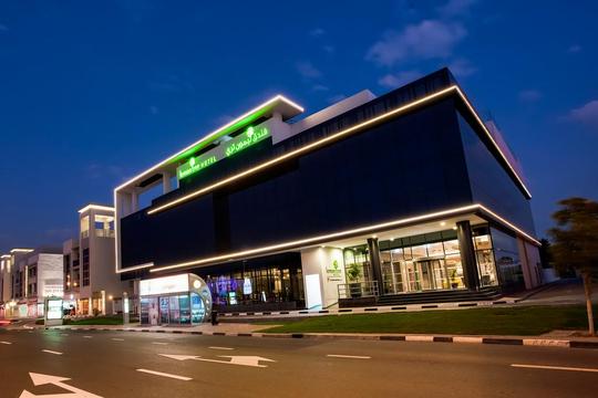 Lemon Tree Hotel Dubai Image