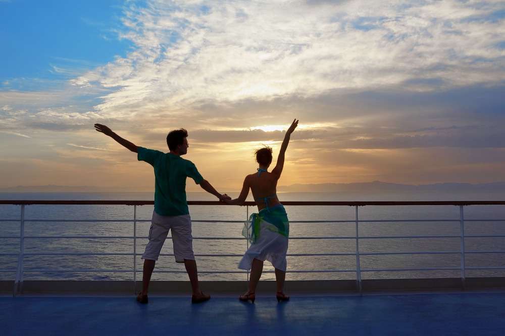 Have fun with your loved ones on a private cruise