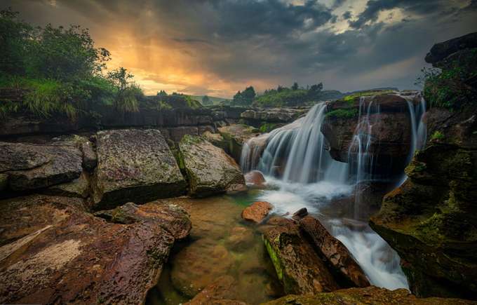 Wonders of Meghalaya with Visit to Elephant Falls