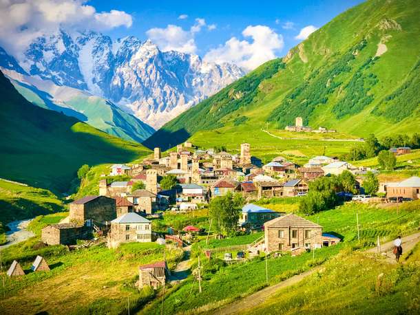 Georgia Highlights | Marvels, Mountains & Monasteries