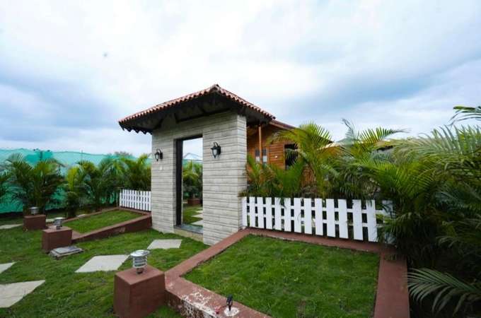 Entrance of the property