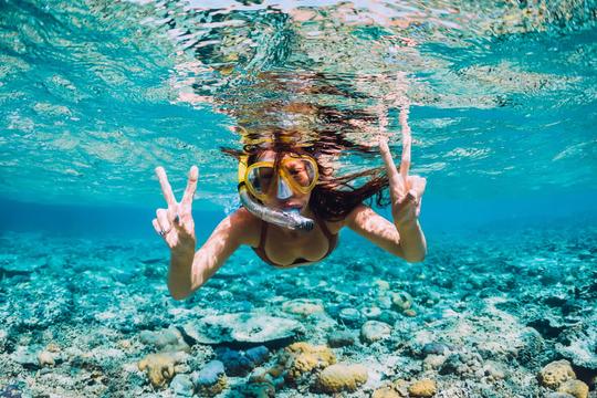 Snorkeling in Geger Beach Image