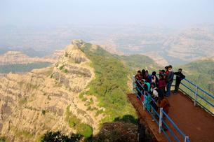 Marvel at the breathtaking panoramic views from Arthur’s Seat