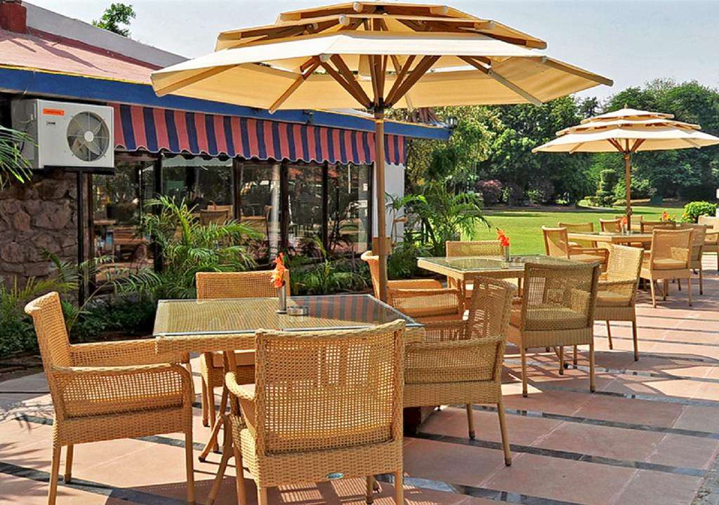 Best Western Resort Country Club Image