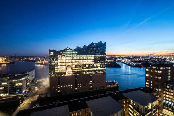 Lpew1u15pj5fesj8ourowgvcmn5n elphi%20plaza%205