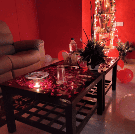 Candlelight Dinner With Private Movie Screening Gurgaon Image