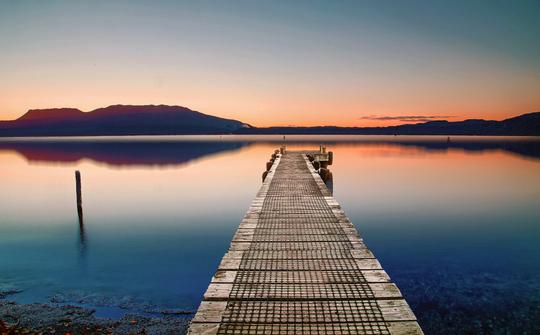 8 Days New Zealand Tour Package North Island Exclusive Image