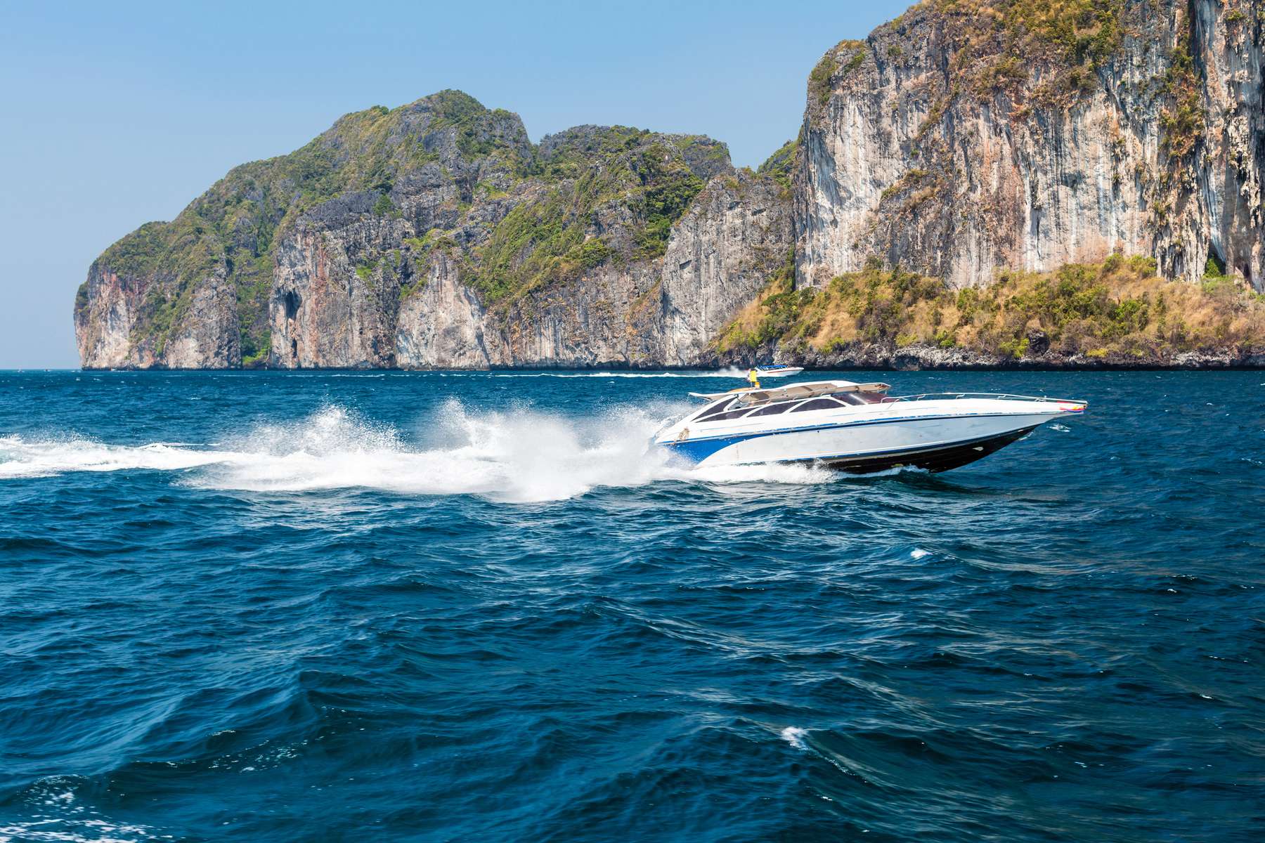 Phi Phi To Koh Lanta By Speedboat Image