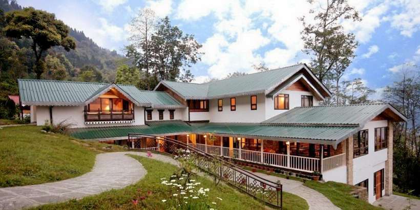 Magpie The Chestnut Retreat Image