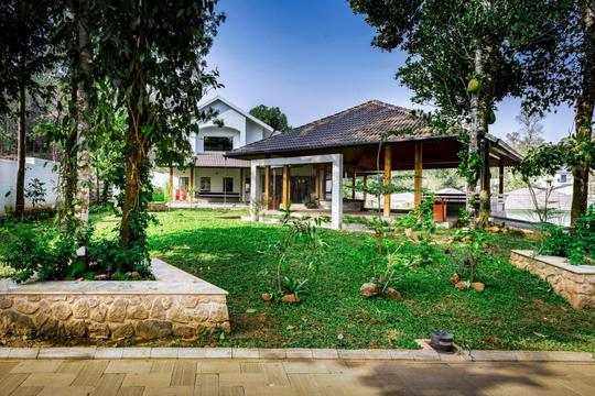 Sterling Wayanad Image