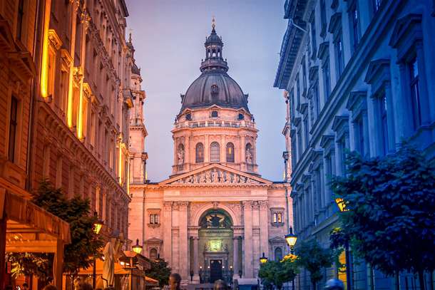 St Stephens Basilica Tickets With Guide, Budapest