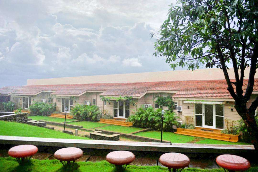 Manas Resort Igatpuri Image