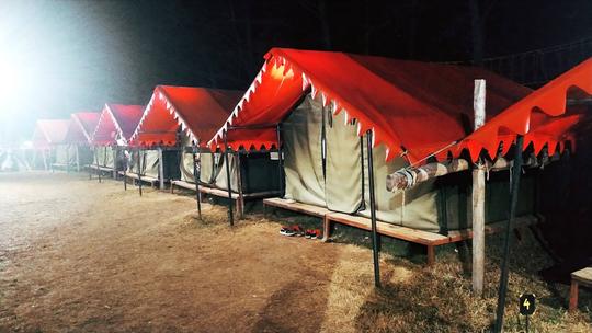 Riverside camping in Kullu Image