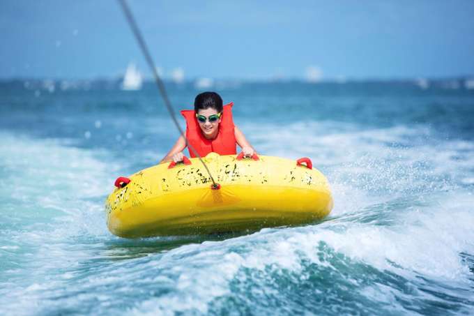 Experience the thrill of Bumper Rides at Ghoghla Beach, Diu