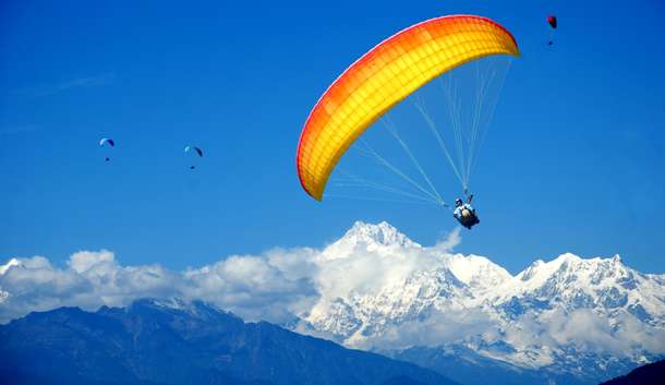 Enjoy paragliding in Gangtok