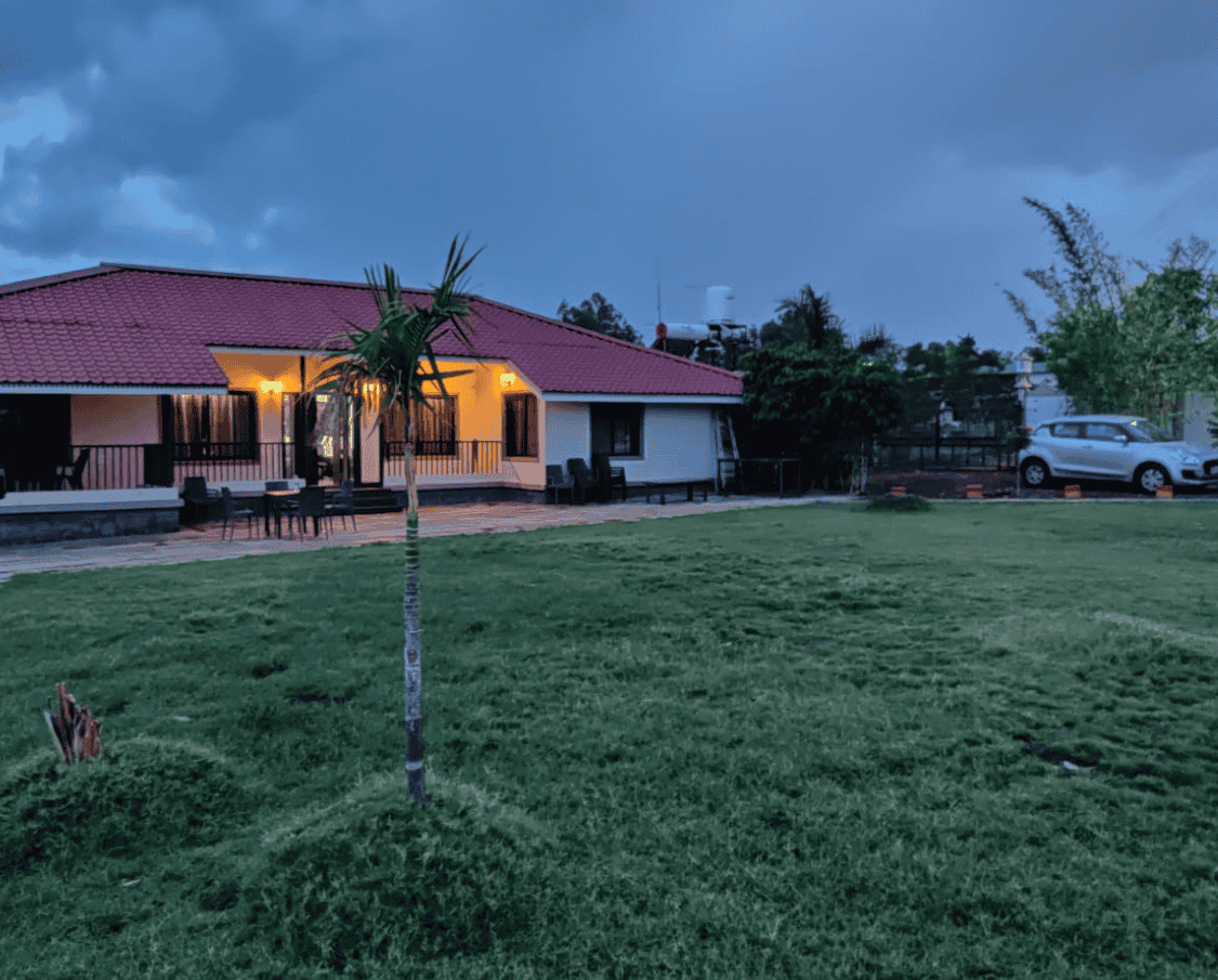 Luxurious Poolside Villa, Igatpuri Image