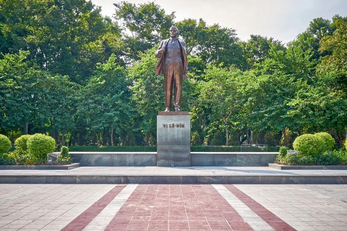 Statue Of Lenin