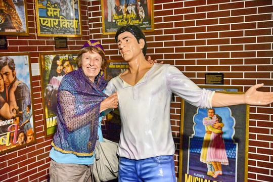 Half Day Bollywood Tour Mumbai Image