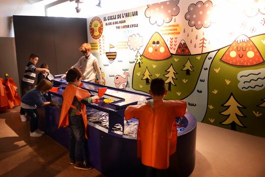 Valencia City of Arts And Sciences Tour with Rooftop Wine Tasting & Tapas Image