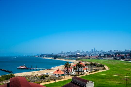 Golden Gate Bridge Guided Bike Tour Image