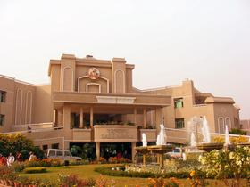 N0we3a0pwkq1i94c3jj02ozdr25y 1280px patanjali yogpeeth mainbldg