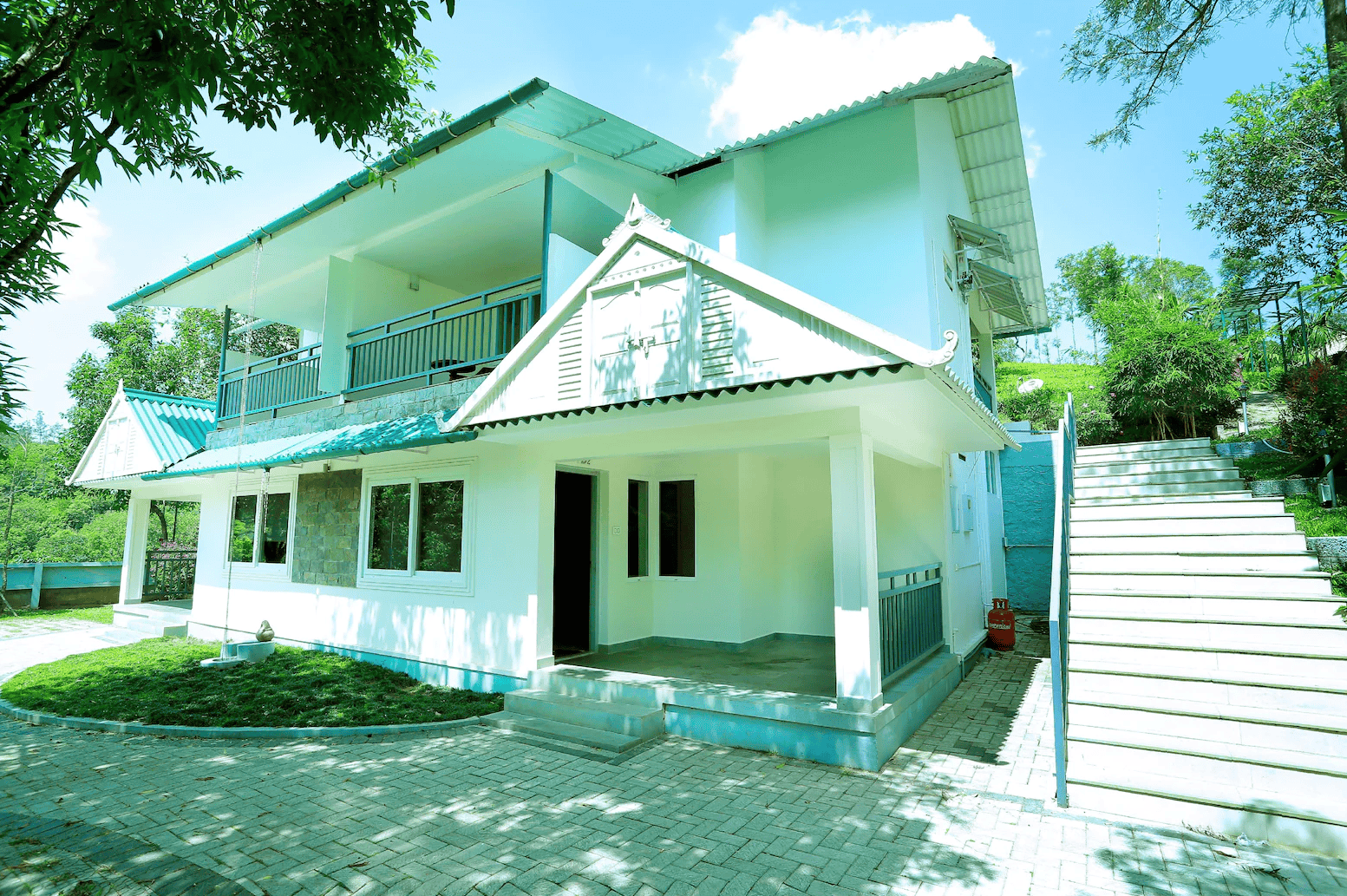 Holiday Vagamon Resort Image