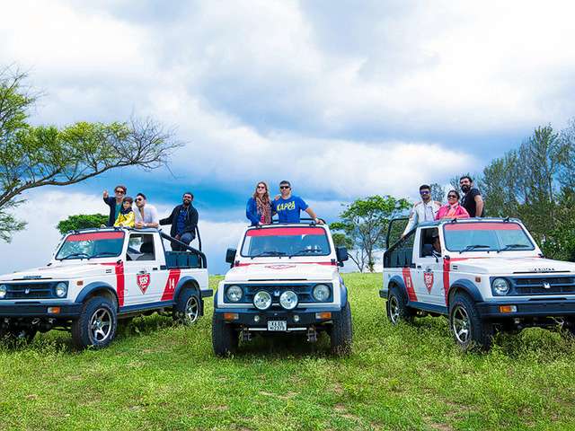 Chelavara Falls and Nalknad Palace Tour Mysore