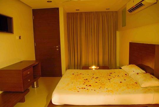 Silver Sands Beach Resort Image