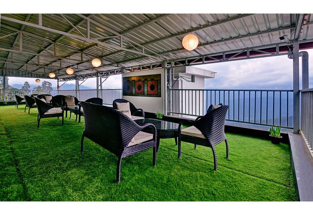 Summit Swiss Heritage Image