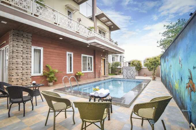 Swimming pool plotted with a seating area