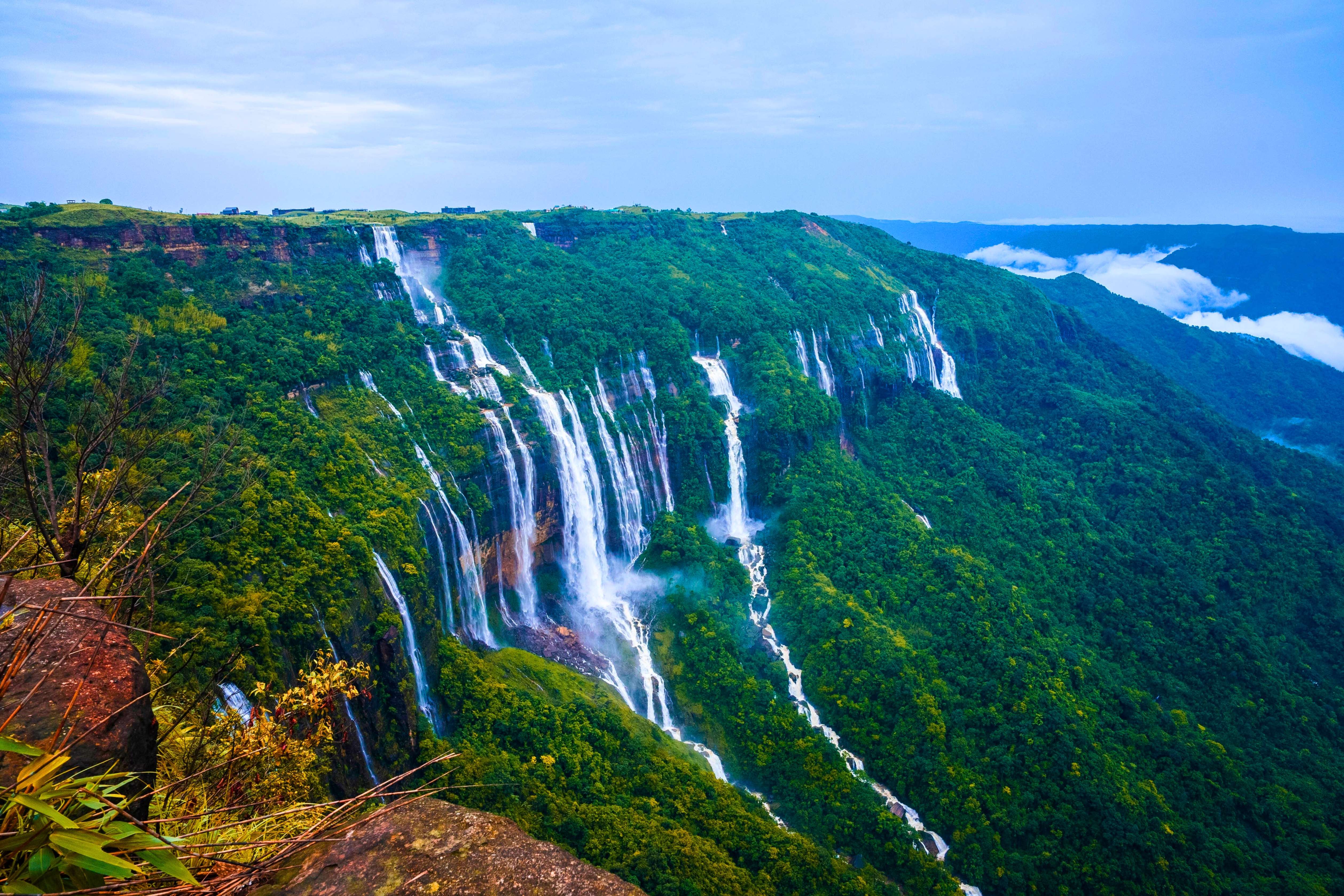 Aerial view of NohKaLikai Waterfalls, Cherrapunji